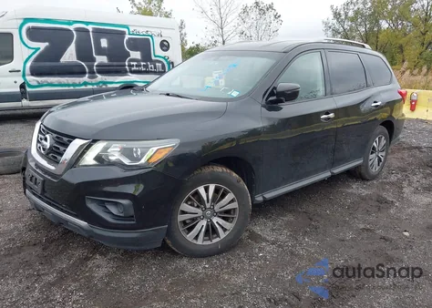 2018 Nissan Pathfinder S z USA, uszkodzony, nr VIN 5N1DR2MM8JC626357